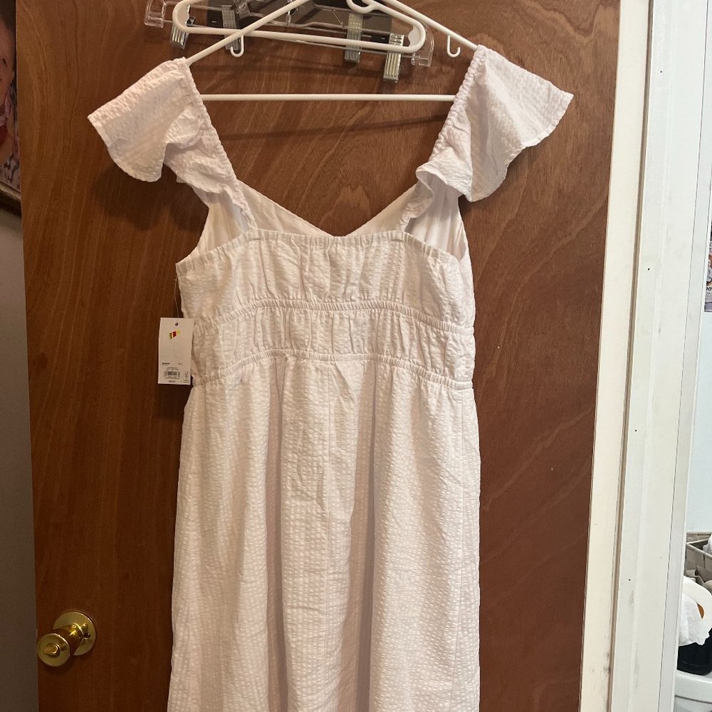 NWT Women size L White Eyelet Dress by So Good for Life